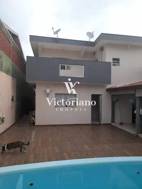 Foto 4 de Casa com 4 quartos à venda, 284m2 em Cidade Jardim, Jacarei - SP