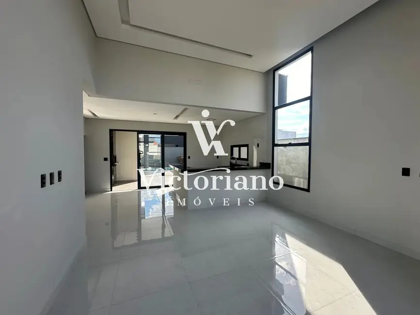 Foto 4 de Casa de Condomínio com 3 quartos à venda, 300m2 em Cacapava - SP