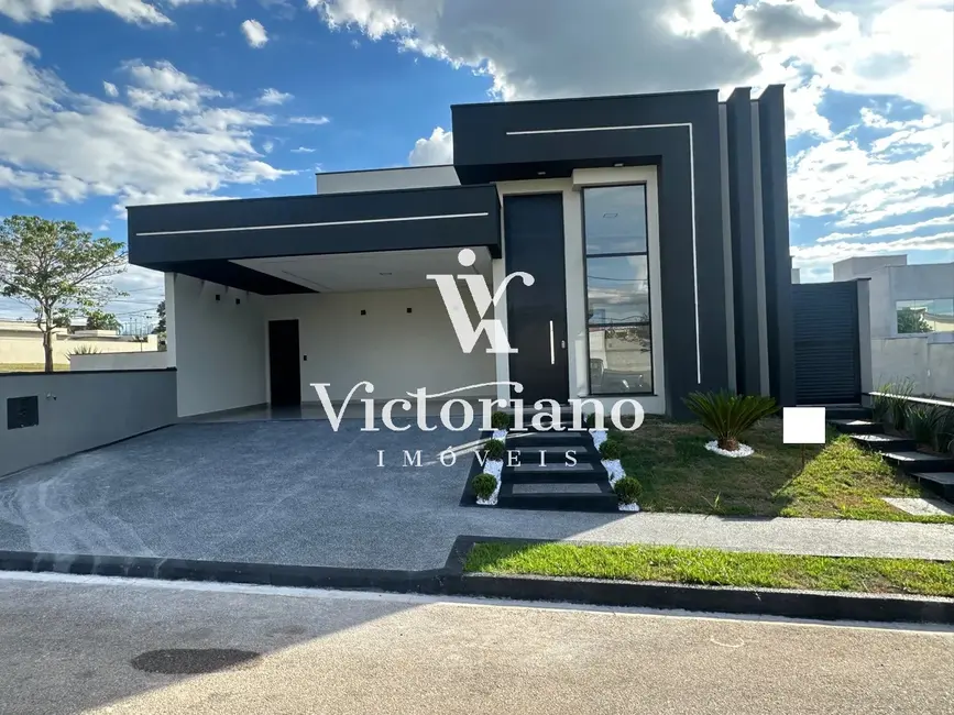 Foto 1 de Casa de Condomínio com 3 quartos à venda, 300m2 em Cacapava - SP