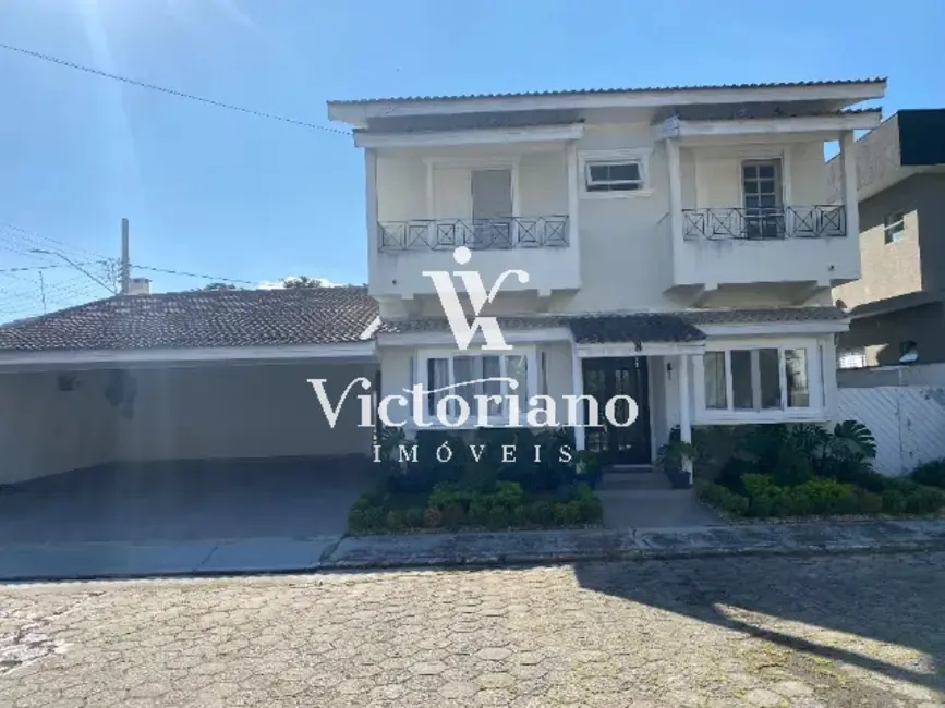 Foto 2 de Casa de Condomínio com 4 quartos à venda, 350m2 em Jardim Santa Maria, Jacarei - SP