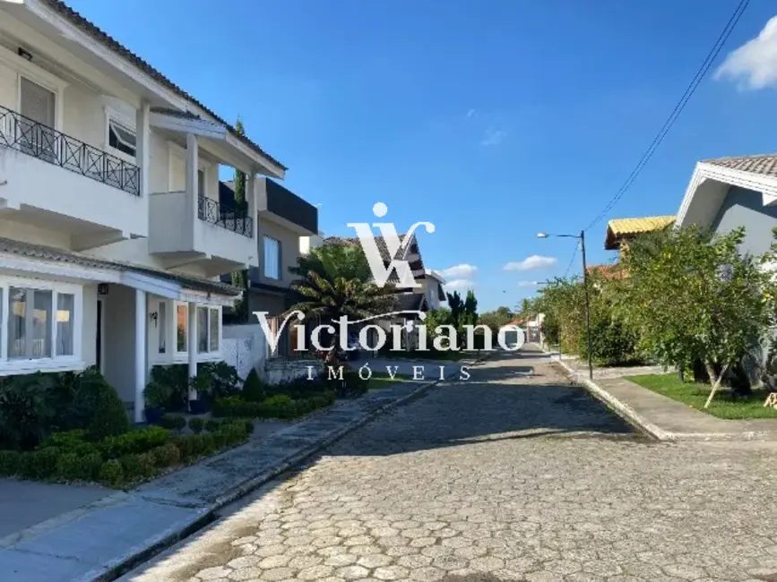 Foto 3 de Casa de Condomínio com 4 quartos à venda, 350m2 em Jardim Santa Maria, Jacarei - SP