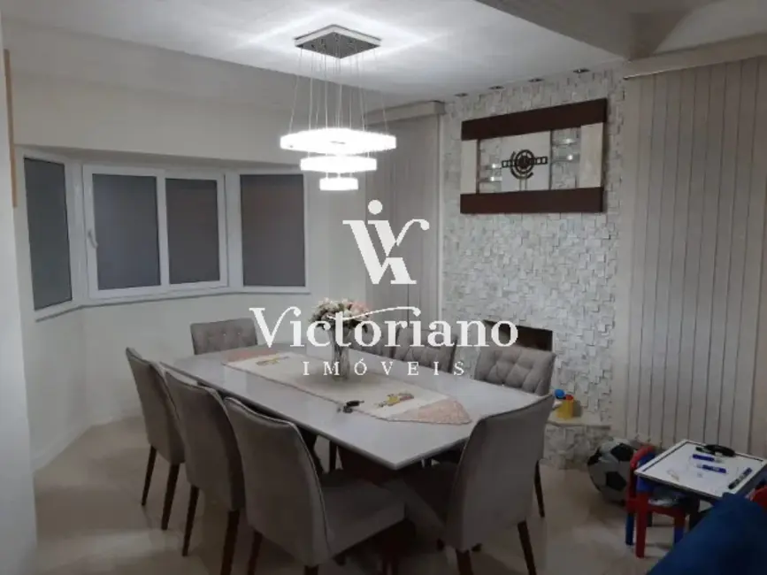 Foto 3 de Casa de Condomínio com 4 quartos à venda, 300m2 em Loteamento Villa Branca, Jacarei - SP