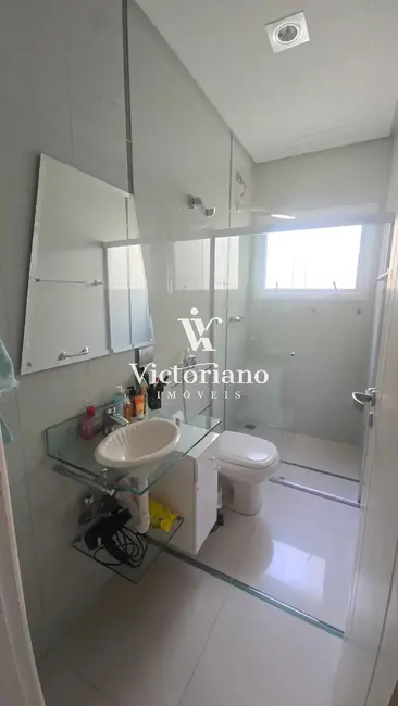 Foto 7 de Casa de Condomínio com 4 quartos à venda, 300m2 em Loteamento Villa Branca, Jacarei - SP