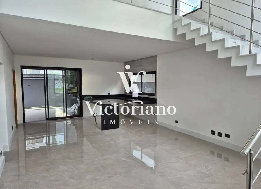 Foto 3 de Casa de Condomínio com 4 quartos à venda, 250m2 em Sao Jose Dos Campos - SP