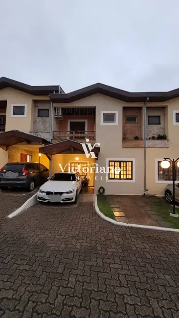 Foto 2 de Casa de Condomínio com 3 quartos à venda, 100m2 em Sao Jose Dos Campos - SP