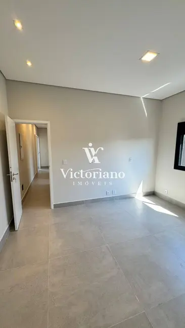 Foto 9 de Casa de Condomínio com 3 quartos à venda, 345m2 em Cacapava - SP