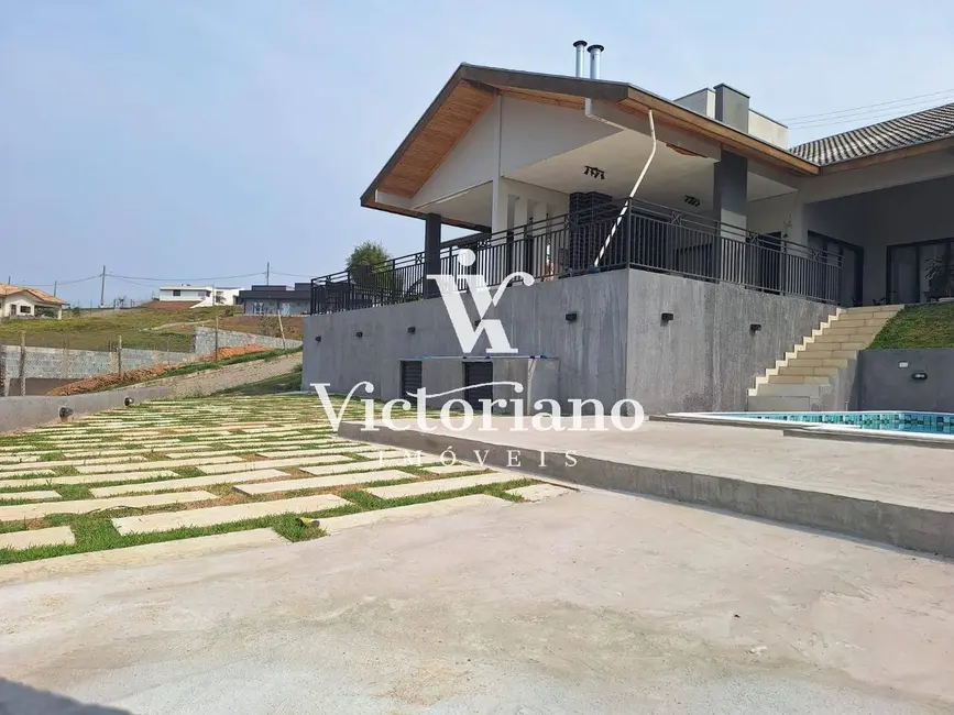 Foto 4 de Casa de Condomínio com 3 quartos à venda, 2000m2 em Condomínio Parque Vale dos Lagos, Jacarei - SP