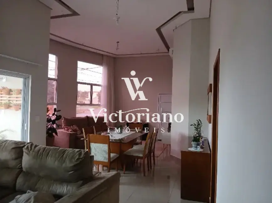 Foto 3 de Casa de Condomínio com 3 quartos à venda, 282m2 em Jardim Residencial Golden Park, Jacarei - SP