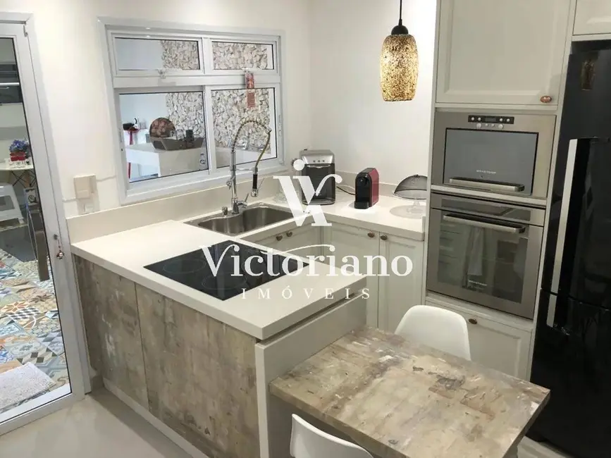 Foto 6 de Casa com 2 quartos à venda, 250m2 em Loteamento Villa Branca, Jacarei - SP