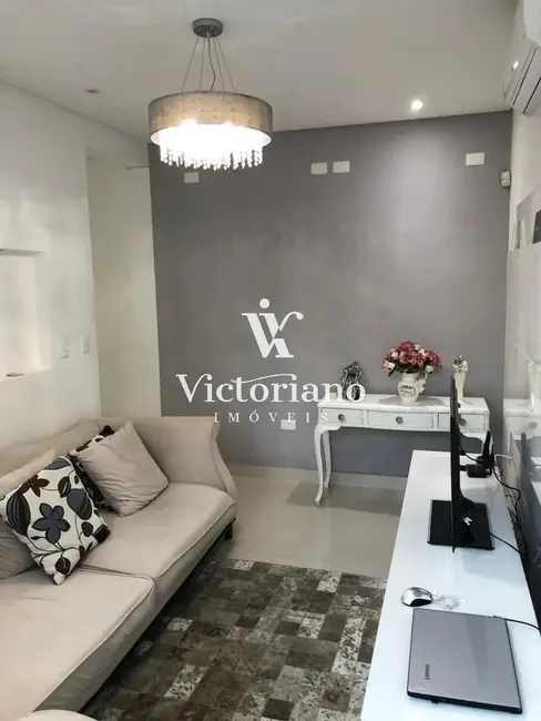 Foto 4 de Casa com 2 quartos à venda, 250m2 em Loteamento Villa Branca, Jacarei - SP