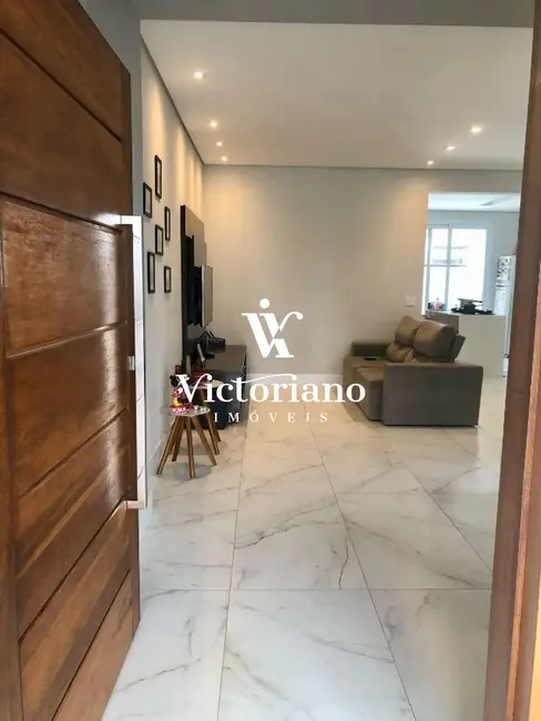 Foto 2 de Casa de Condomínio com 4 quartos à venda, 212m2 em Jardim Jacinto, Jacarei - SP