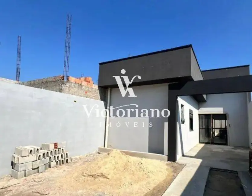 Foto 3 de Casa com 3 quartos à venda, 175m2 em Residencial Parque dos Sinos, Jacarei - SP