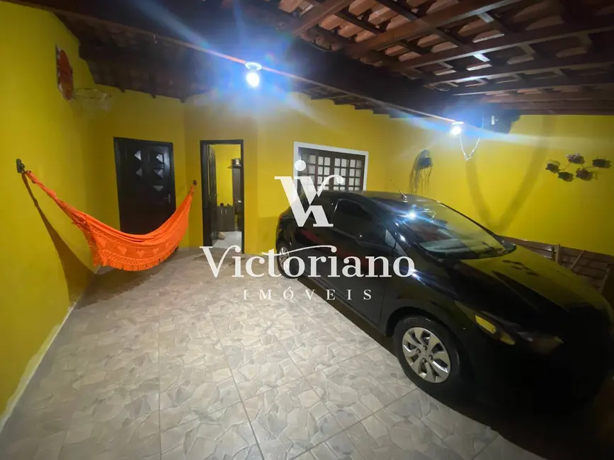 Casa com 3 quartos à venda, 150m2 em Sao Jose Dos Campos - SP - imagem 2 Foto 2 de Casa com 3 quartos à venda, 150m2 em Sao Jose Dos Campos - SP