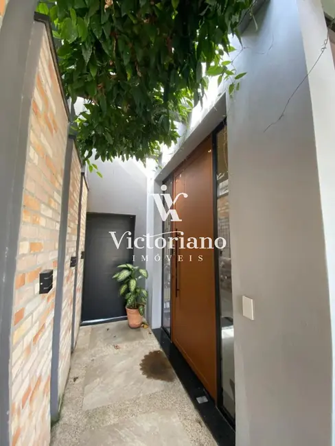 Foto 5 de Casa de Condomínio com 3 quartos à venda, 250m2 em Jardim Panorama, Jacarei - SP