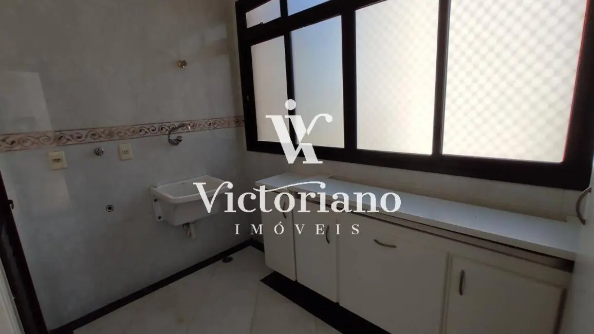 Apartamento com 4 quartos à venda, 262m2 em Sao Jose Dos Campos - SP - imagem 9 Foto 9 de Apartamento com 4 quartos à venda, 262m2 em Sao Jose Dos Campos - SP