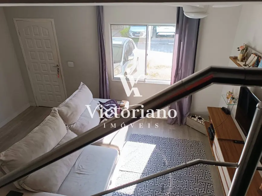 Foto 5 de Casa de Condomínio com 2 quartos à venda, 106m2 em Jardim Califórnia, Jacarei - SP