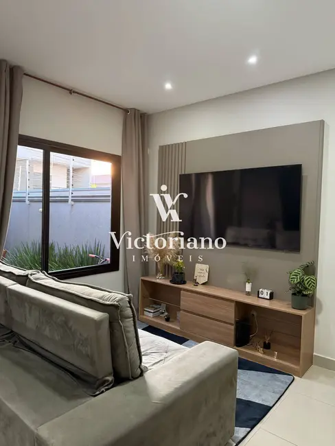 Foto 5 de Casa com 3 quartos à venda, 175m2 em Loteamento Villa Branca, Jacarei - SP