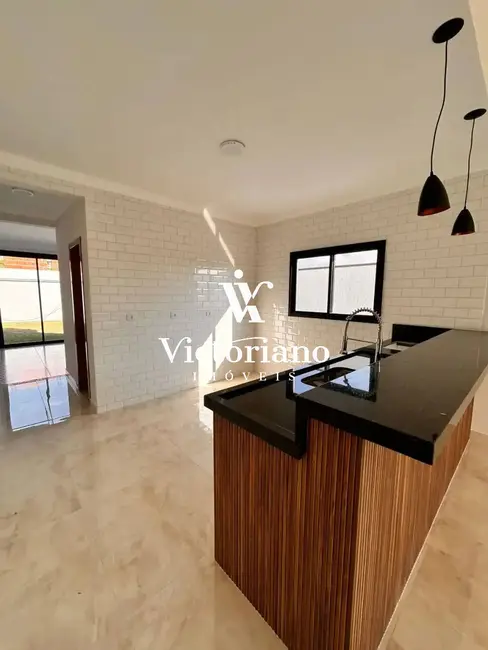 Foto 3 de Casa de Condomínio com 3 quartos à venda, 154m2 em Bairro do Grama, Cacapava - SP