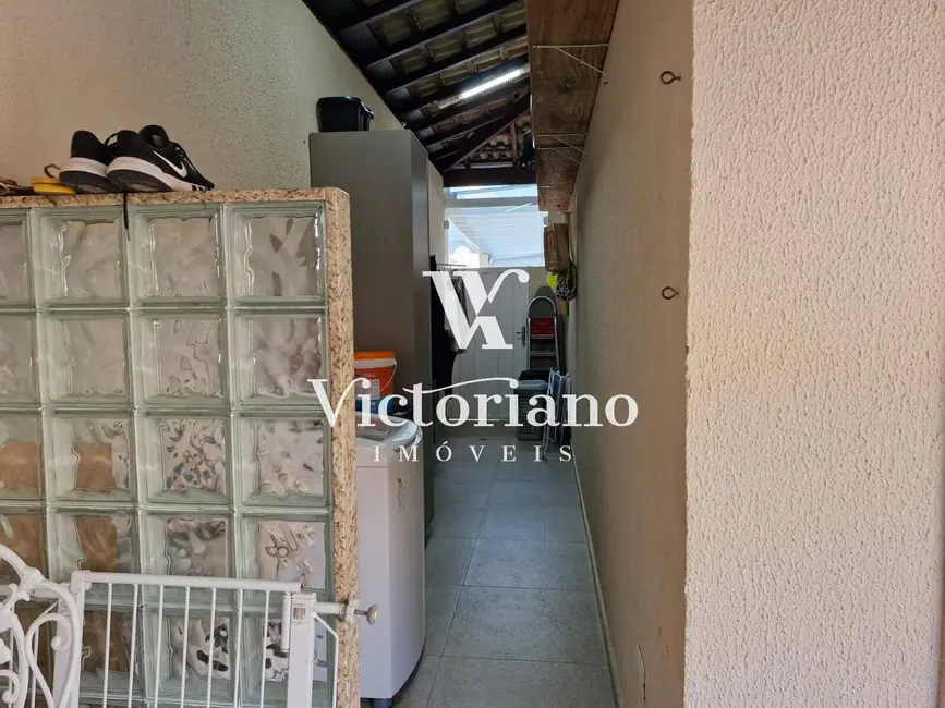 Foto 4 de Casa de Condomínio com 3 quartos à venda, 100m2 em Loteamento Villa Branca, Jacarei - SP