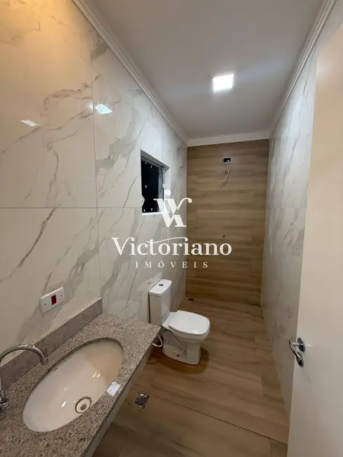 Foto 9 de Casa com 2 quartos à venda, 81m2 em Parque dos Príncipes, Jacarei - SP