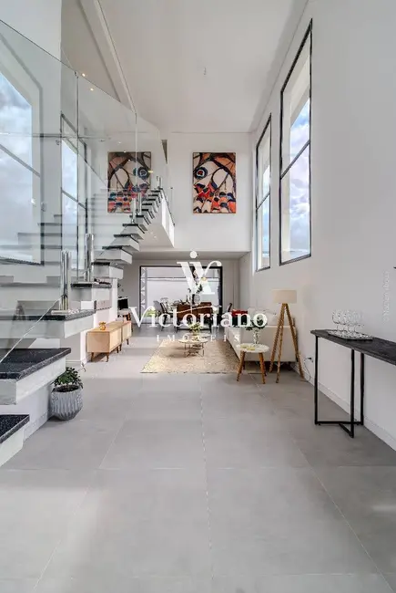 Casa de Condomínio com 3 quartos à venda, 230m2 em Sao Jose Dos Campos - SP - imagem 1 Foto 1 de Casa de Condomínio com 3 quartos à venda, 230m2 em Sao Jose Dos Campos - SP