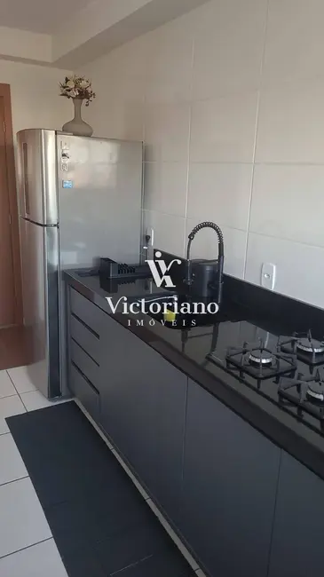 Foto 1 de Apartamento com 2 quartos à venda, 47m2 em Jardim Califórnia, Jacarei - SP