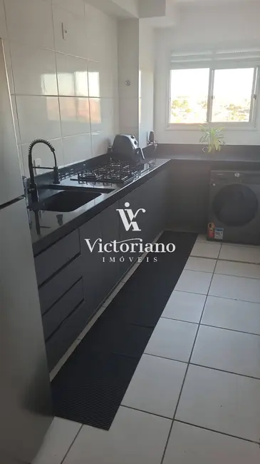 Foto 3 de Apartamento com 2 quartos à venda, 47m2 em Jardim Califórnia, Jacarei - SP