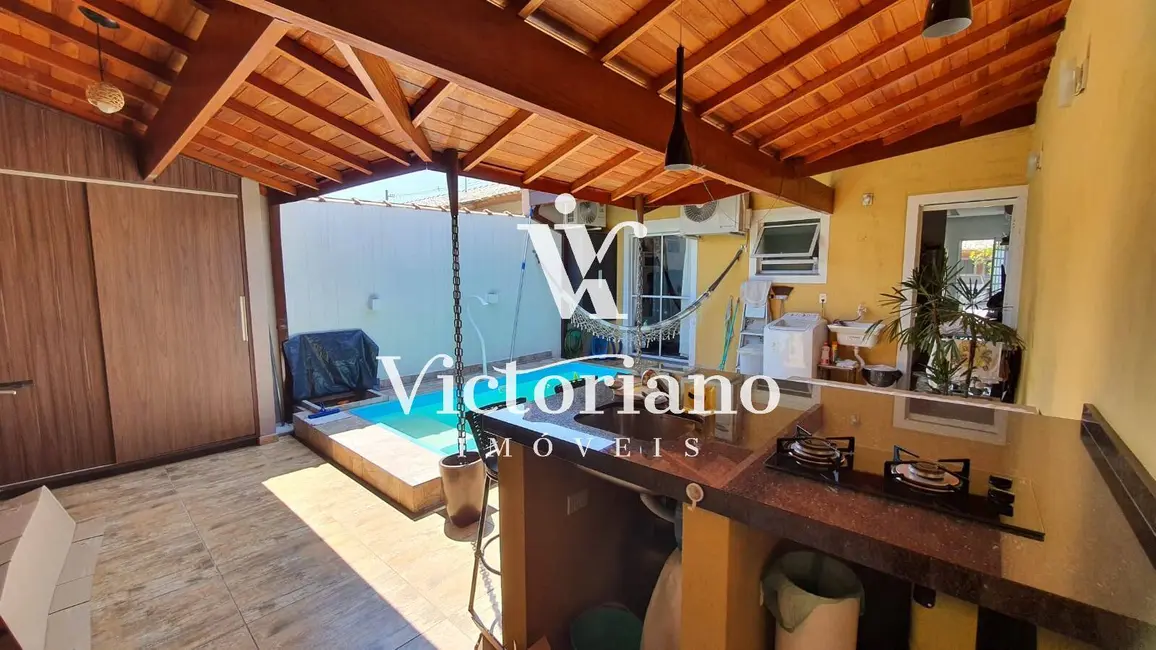 Foto 1 de Casa de Condomínio com 2 quartos à venda, 44m2 em Jardim Marcondes, Jacarei - SP