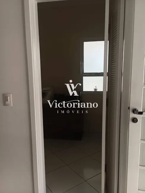 Casa de Condomínio com 4 quartos à venda, 325m2 em Jardim Terras de Santa Helena, Jacarei - SP - imagem 2 Foto 2 de Casa de Condomínio com 4 quartos à venda, 325m2 em Jardim Terras de Santa Helena, Jacarei - SP