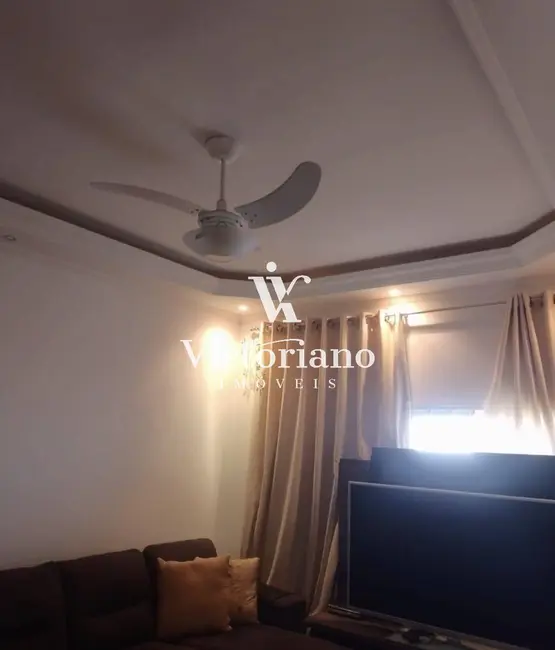 Foto 8 de Casa com 3 quartos à venda, 175m2 em Parque dos Príncipes, Jacarei - SP