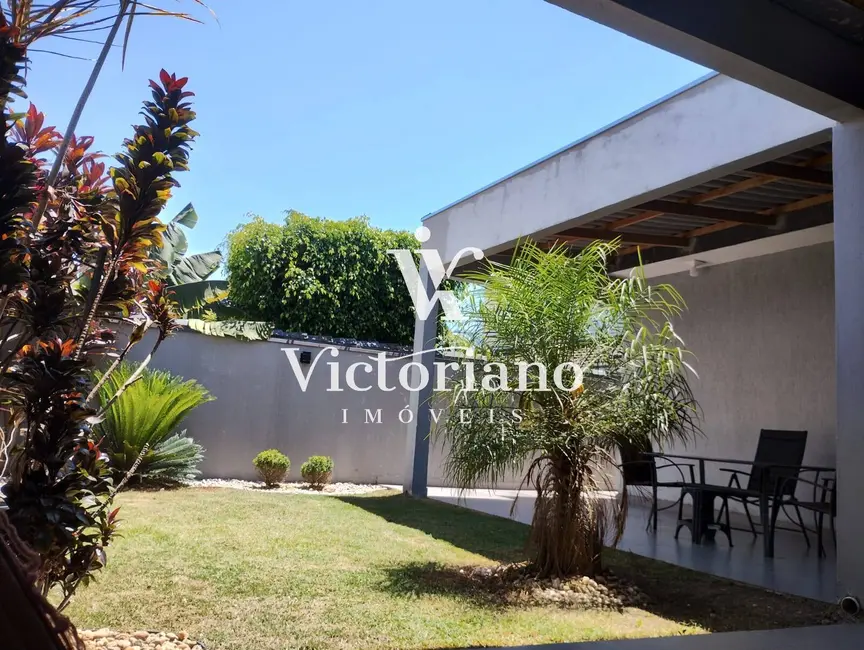 Foto 8 de Casa com 3 quartos à venda, 190m2 em Loteamento Villa Branca, Jacarei - SP