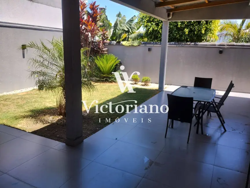 Foto 6 de Casa com 3 quartos à venda, 190m2 em Loteamento Villa Branca, Jacarei - SP