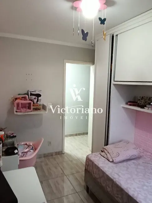 Foto 9 de Apartamento com 2 quartos à venda, 45m2 em Jardim Califórnia, Jacarei - SP