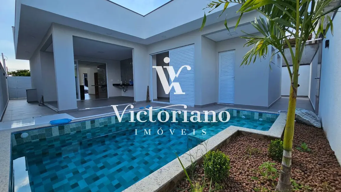 Foto 2 de Casa de Condomínio com 3 quartos à venda, 300m2 em Cacapava - SP