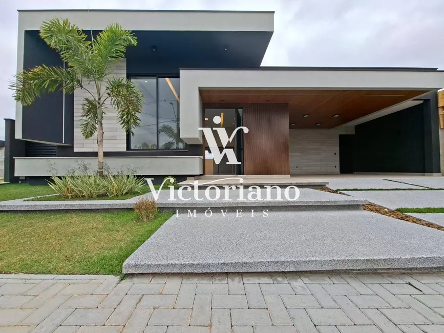 Foto 1 de Casa de Condomínio com 4 quartos à venda, 450m2 em Sao Jose Dos Campos - SP