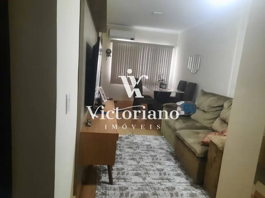 Foto 3 de Casa de Condomínio com 2 quartos à venda, 120m2 em Cidade Salvador, Jacarei - SP