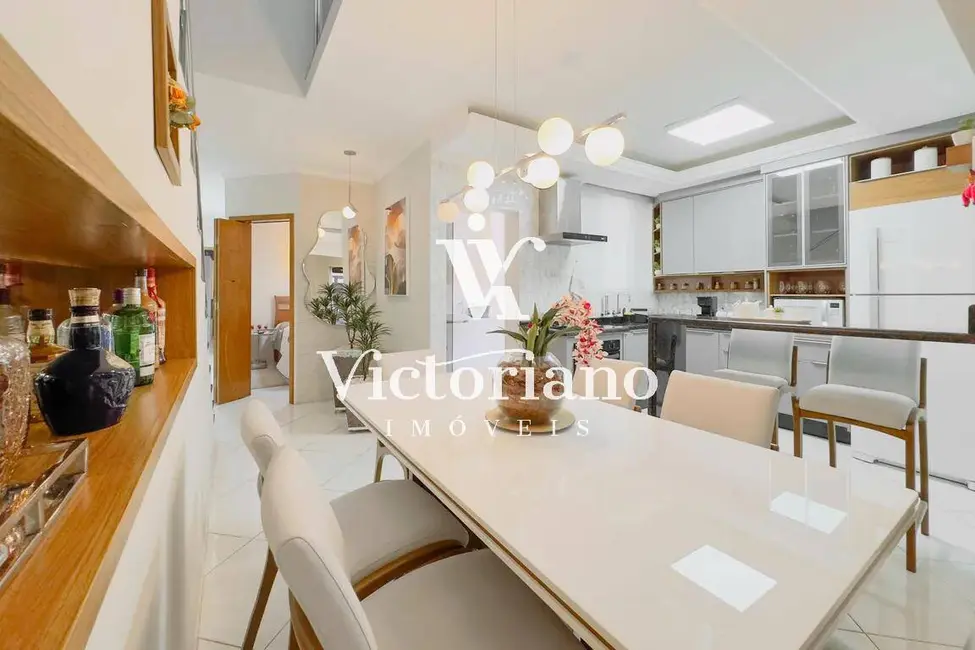 Foto 4 de Casa com 3 quartos à venda, 150m2 em Sao Jose Dos Campos - SP