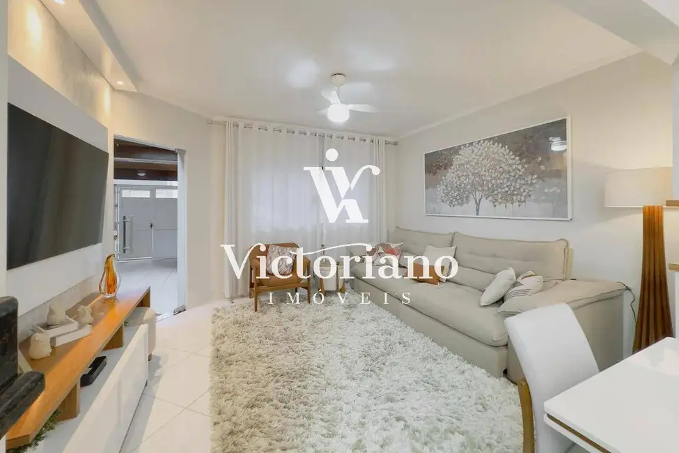 Foto 2 de Casa com 3 quartos à venda, 150m2 em Sao Jose Dos Campos - SP