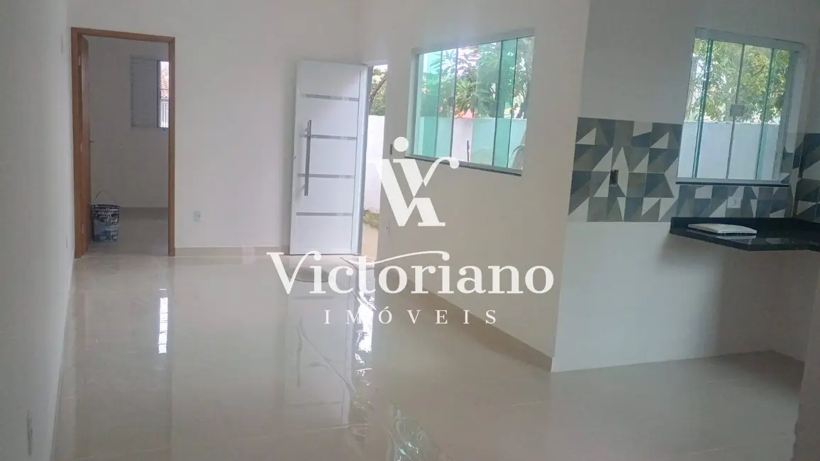 Casa com 2 quartos à venda, 125m2 em Jardim Paraíso, Jacarei - SP - imagem 2 Foto 2 de Casa com 2 quartos à venda, 125m2 em Jardim Paraíso, Jacarei - SP
