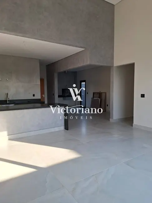 Casa de Condomínio com 3 quartos à venda, 250m2 em Sao Jose Dos Campos - SP - imagem 4 Foto 4 de Casa de Condomínio com 3 quartos à venda, 250m2 em Sao Jose Dos Campos - SP