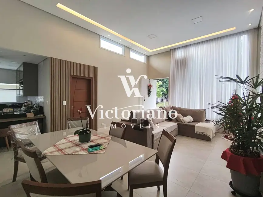 Foto 3 de Casa de Condomínio com 3 quartos à venda, 250m2 em Condomínio Vem Viver Jacareí, Jacarei - SP