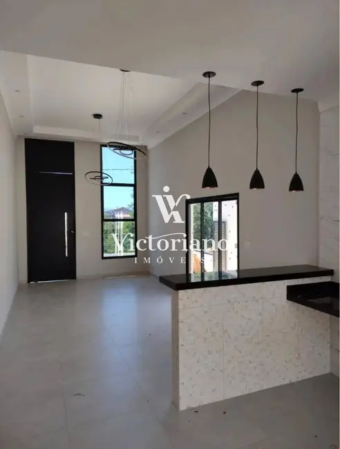 Foto 3 de Casa de Condomínio com 3 quartos à venda, 250m2 em Caçapava Velha, Cacapava - SP