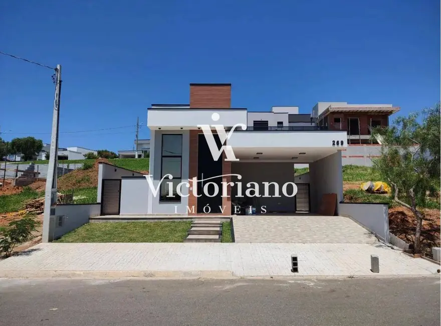 Foto 2 de Casa de Condomínio com 3 quartos à venda, 250m2 em Caçapava Velha, Cacapava - SP