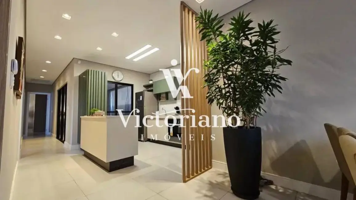 Foto 9 de Casa com 3 quartos à venda, 250m2 em Loteamento Villa Branca, Jacarei - SP