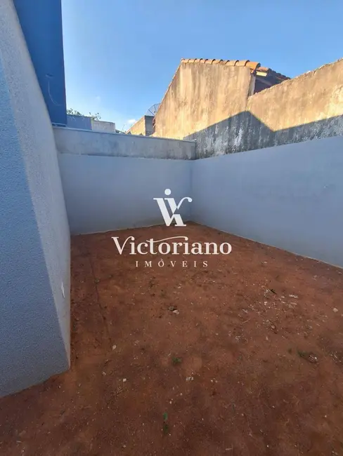 Foto 3 de Casa com 2 quartos à venda, 152m2 em Sao Jose Dos Campos - SP