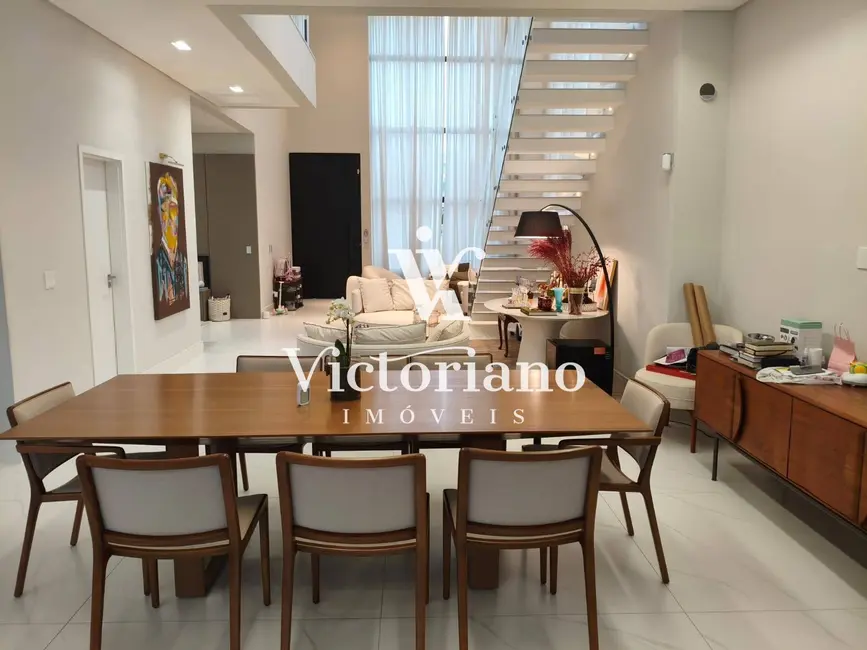 Foto 5 de Casa de Condomínio com 5 quartos à venda e para alugar, 540m2 em Sao Jose Dos Campos - SP