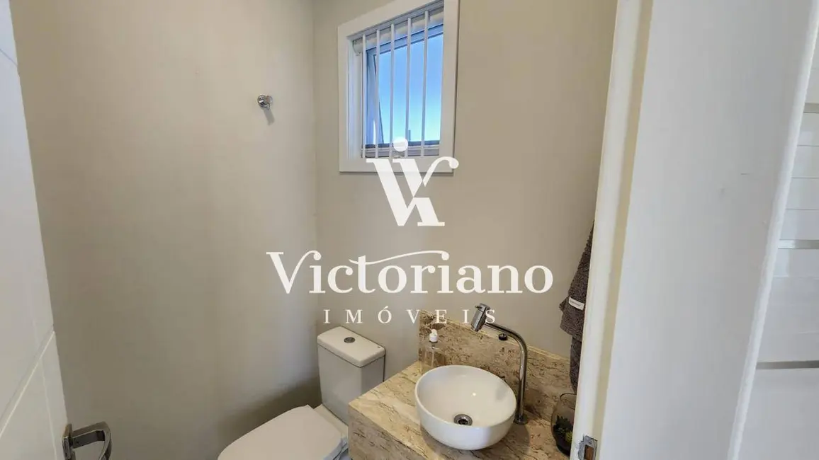 Foto 8 de Casa de Condomínio com 4 quartos à venda, 1000m2 em Condomínio Residencial Mirante do Vale, Jacarei - SP