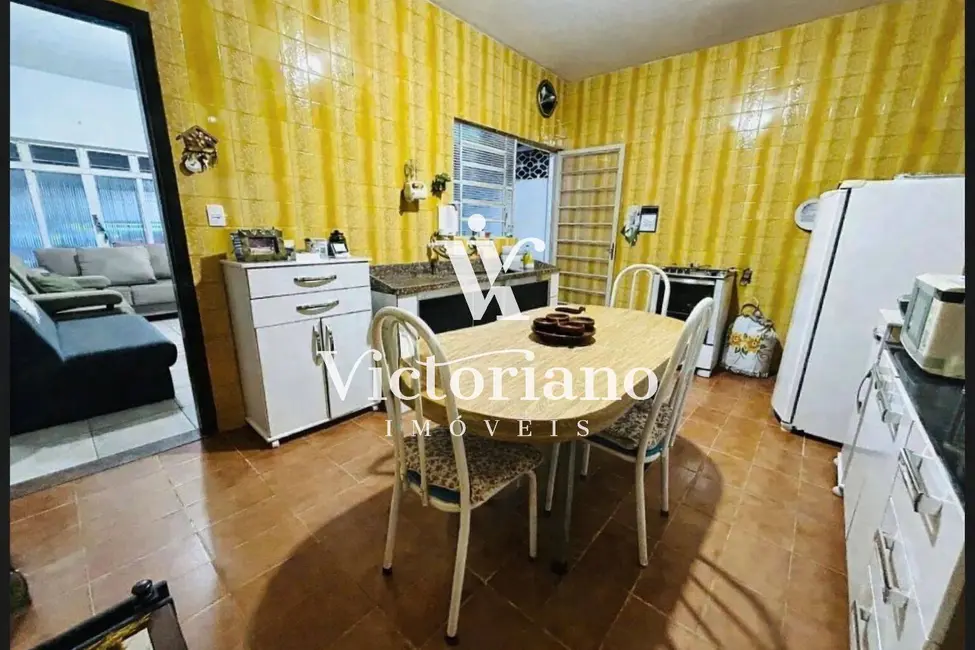 Foto 5 de Casa com 3 quartos à venda, 150m2 em Jardim Santa Maria, Jacarei - SP