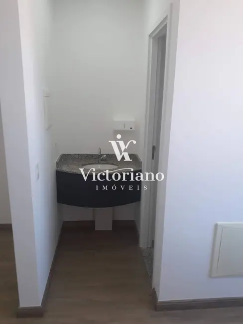 Sala Comercial à venda e para alugar, 28m2 em Centro, Jacarei - SP - imagem 4 Foto 4 de Sala Comercial à venda e para alugar, 28m2 em Centro, Jacarei - SP