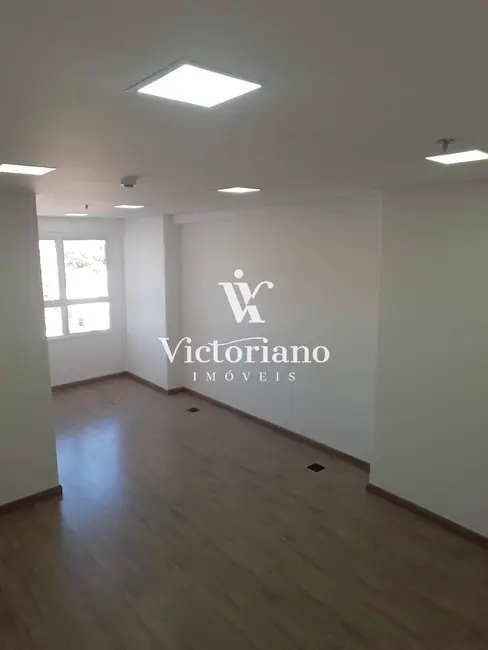 Sala Comercial à venda e para alugar, 28m2 em Centro, Jacarei - SP - imagem 1 Foto 1 de Sala Comercial à venda e para alugar, 28m2 em Centro, Jacarei - SP